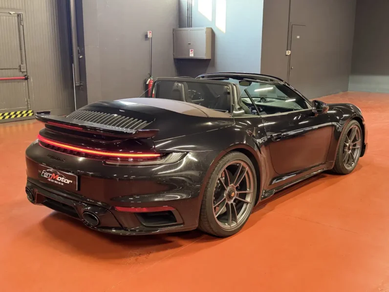Porsche 911 Turbo S Cabrio