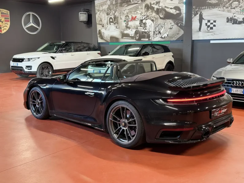Porsche 911 Turbo S Cabrio