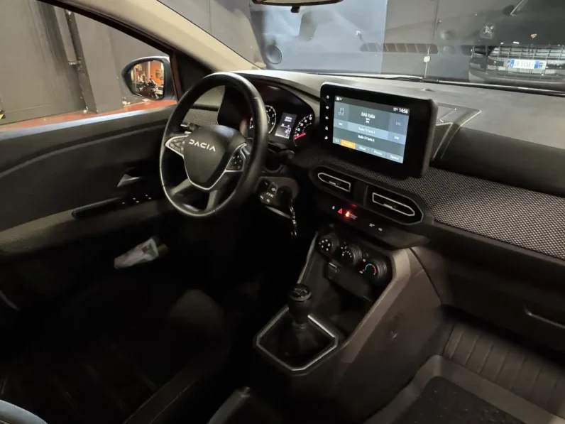 Dacia Jogger 1.0 tce Essential Gpl 100cv