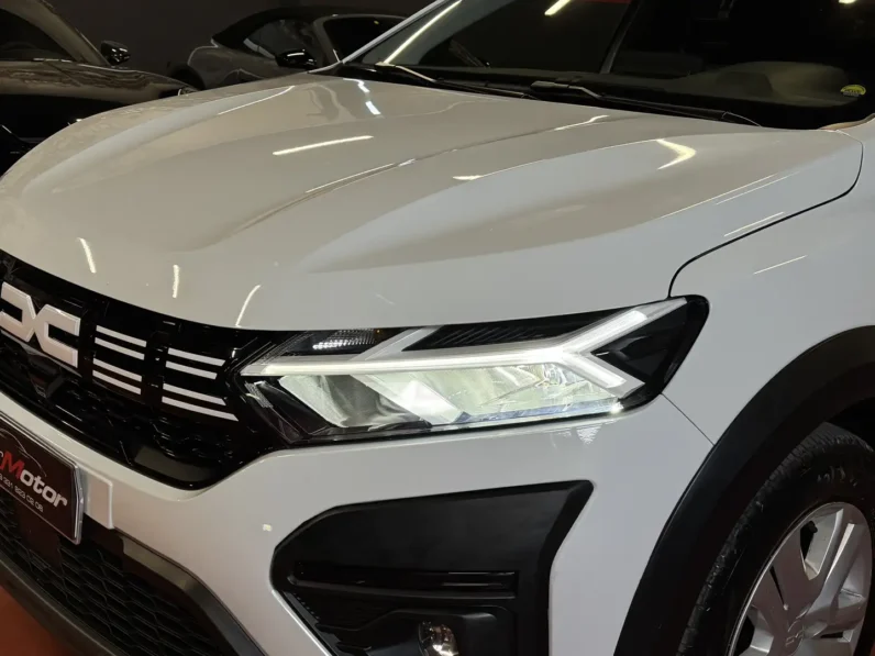 Dacia Jogger 1.0 tce Essential Gpl 100cv