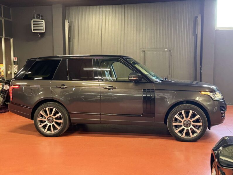 Land Rover Range Rover HSE 4.4 V8 SD