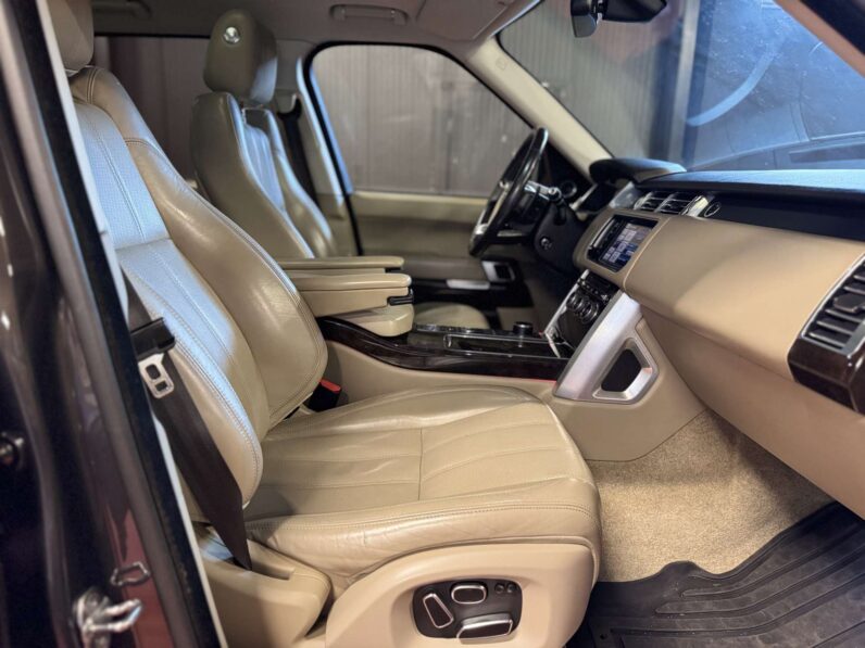 Land Rover Range Rover HSE 4.4 V8 SD