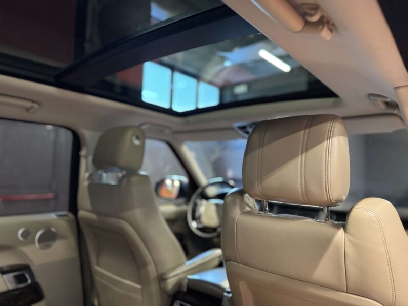 Land Rover Range Rover HSE 4.4 V8 SD