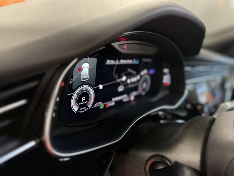 Audi Q8 60 3.0 TFSI e S line plus quattro tiptronic