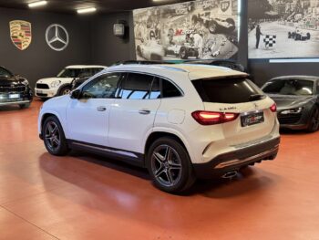 Mercedes-Benz GLA 200d AMG Line Premium auto
