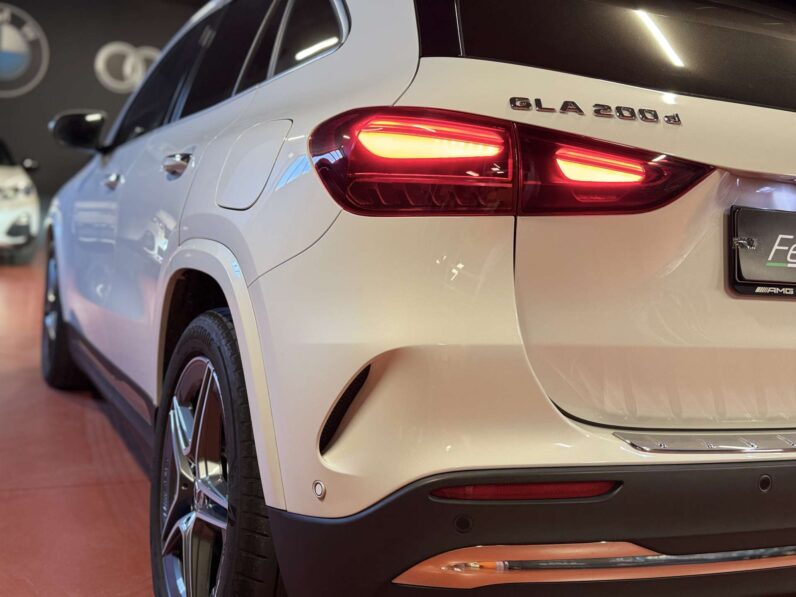 Mercedes-Benz GLA 200d AMG Line Premium auto