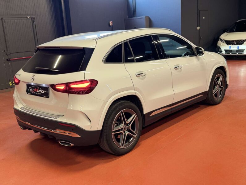 Mercedes-Benz GLA 200d AMG Line Premium auto